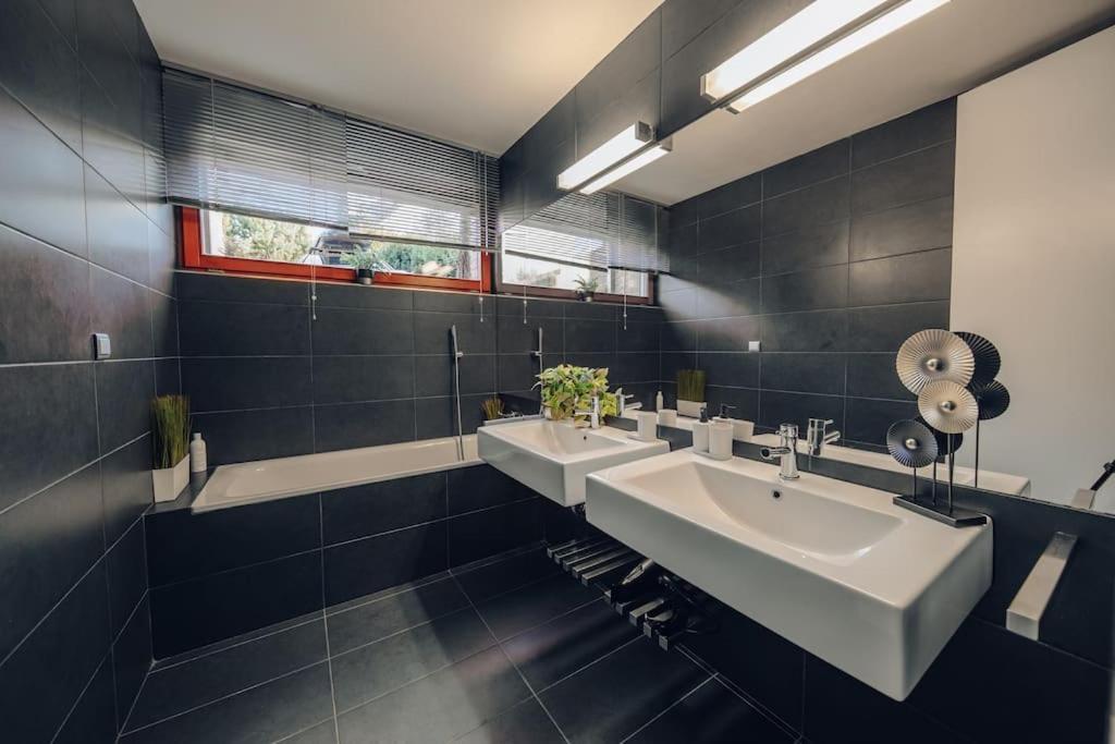 Design Architect With 2 Apartamento Praga